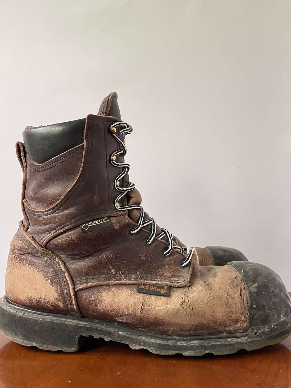 Red Wing Men’s Brown Leather Gore-Tex Work Boots | US 12